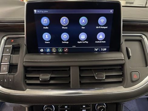 Used 2021 Chevrolet Tahoe Premier w/ Premium Package AWD/4WD image 14