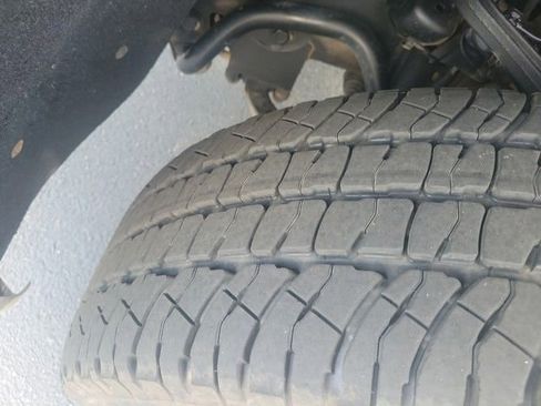 Used 2022 Chevrolet Silverado 2500 LTZ w/ LTZ Convenience Package image 32