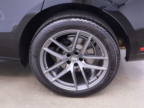 New 2025 Porsche Macan Turbo image 16