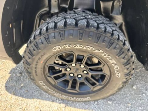 Used 2025 RAM 1500 Rebel w/ G/T Package AWD/4WD image 18