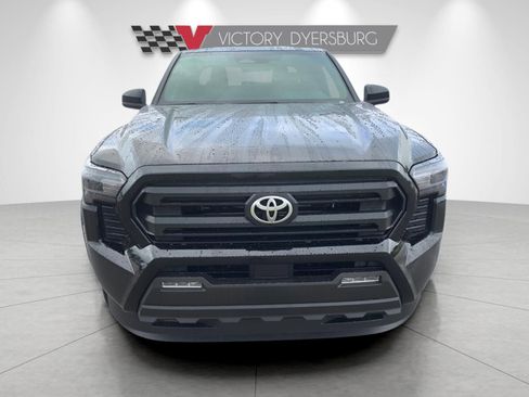 New 2025 Toyota Tacoma SR5 image 3