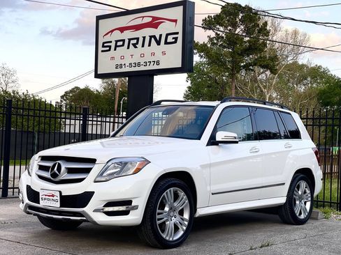 Used 2015 Mercedes-Benz GLK 250 BlueTEC 4MATIC image 1