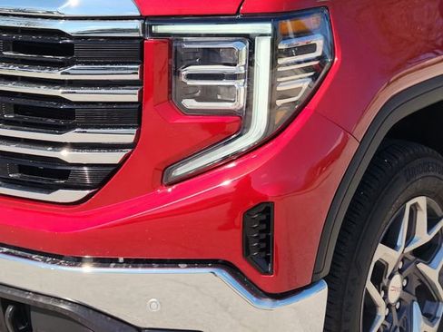 Used 2025 GMC Sierra 1500 SLT w/ SLT Premium Plus Package image 7