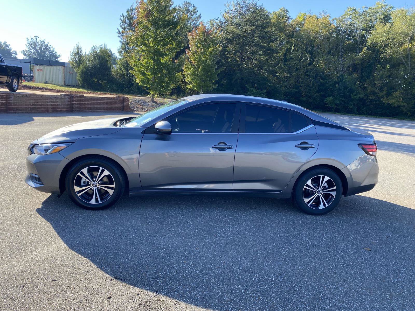Used 2021 Nissan Sentra SV FWD image 6