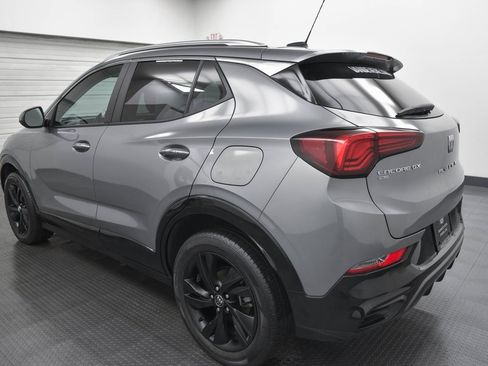 Used 2024 Buick Encore GX Sport Touring image 5