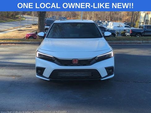 Used 2024 Honda Civic Sport Touring image 8