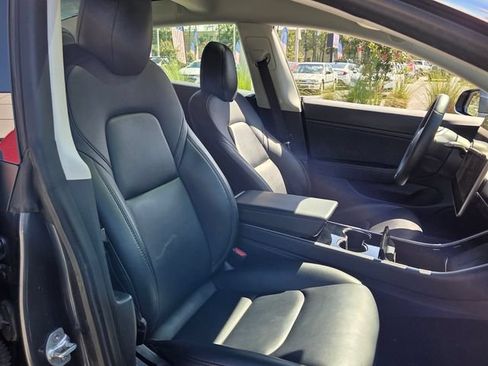 Used 2020 Tesla Model 3 Long Range AWD/4WD image 17
