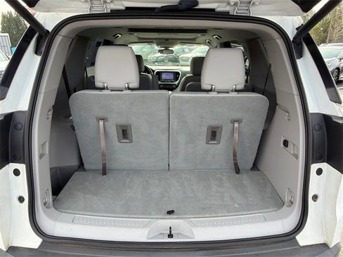 Used 2017 GMC Acadia SLT image 18
