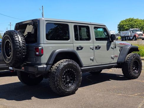 Used 2023 Jeep Wrangler Unlimited Rubicon AWD/4WD image 2