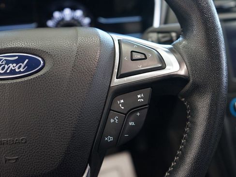 Used 2020 Ford Fusion SE w/ Equipment Group 151A image 31