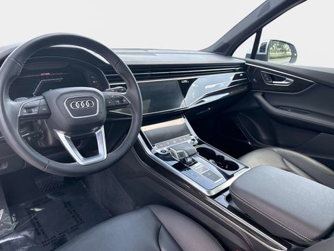 Certified 2025 Audi Q7 3.0T Premium Plus AWD/4WD image 15