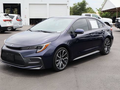 Used 2020 Toyota Corolla XSE FWD image 5