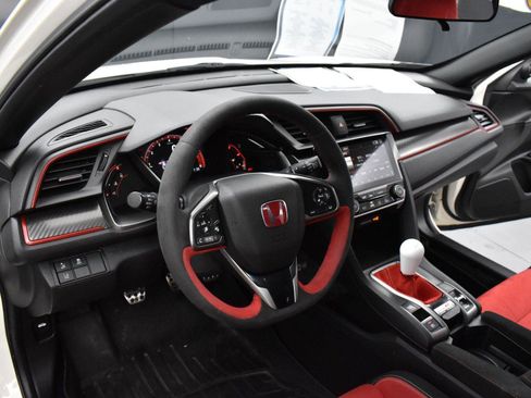Used 2021 Honda Civic Type R image 12