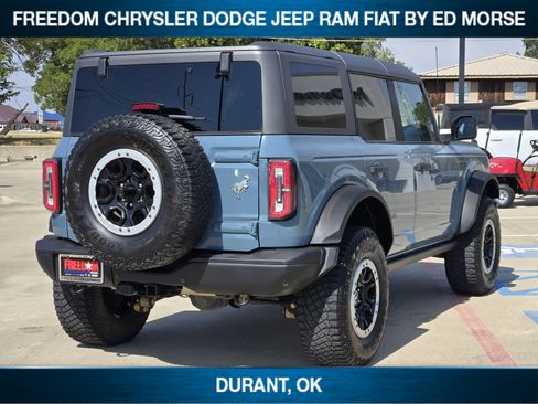 Used 2023 Ford Bronco Badlands w/ Sasquatch Package AWD/4WD image 3
