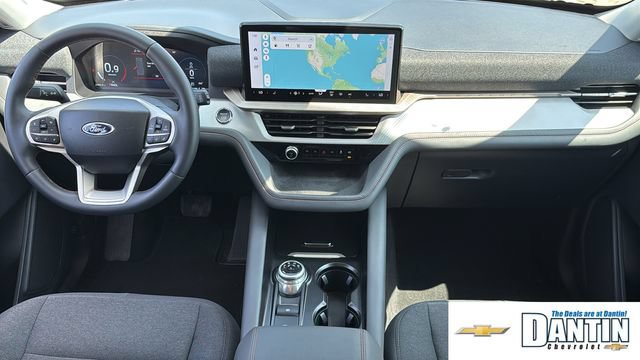 Used 2025 Ford Explorer Active RWD image 11