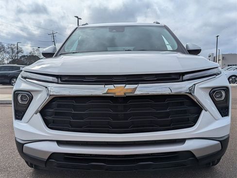 Used 2025 Chevrolet TrailBlazer LT image 7