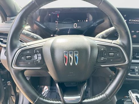 Used 2025 Buick Envista Sport Touring w/ Experience Buick Package FWD image 14