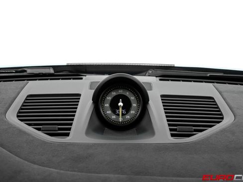 Used 2025 Porsche 911 GT3 RS RWD image 33