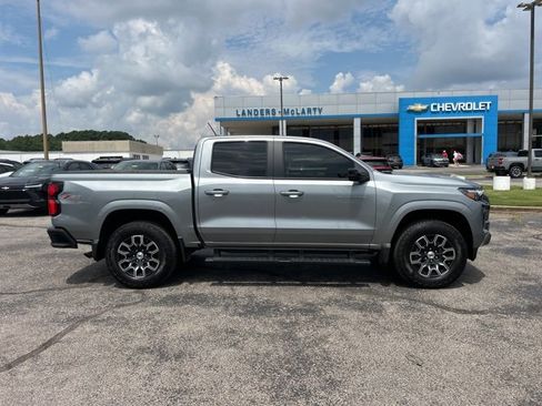 Used 2024 Chevrolet Colorado Z71 w/ Z71 Convenience Package 2 image 2