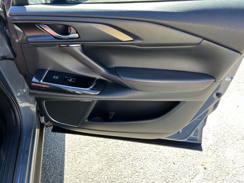 Used 2022 MAZDA CX-9 Carbon Edition image 14