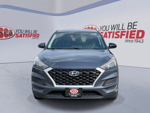 Used 2019 Hyundai Tucson SE image 2