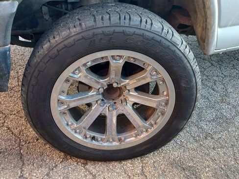 Used 2012 Chevrolet Express 1500 LS image 3