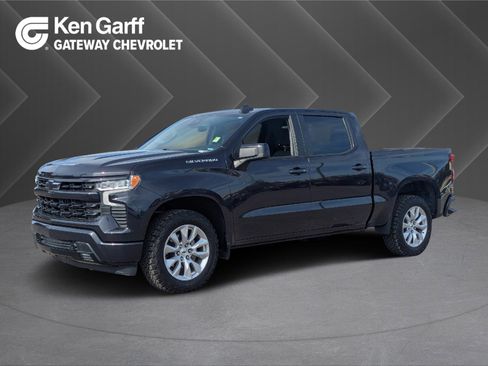 Used 2023 Chevrolet Silverado 1500 RST image 1