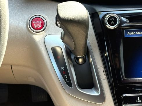 Used 2016 Honda Odyssey EX-L image 15