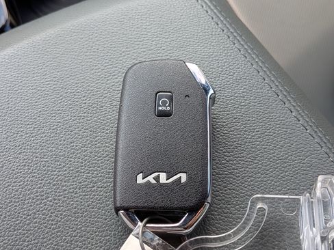 Used 2024 Kia Sportage X-Pro AWD/4WD image 34