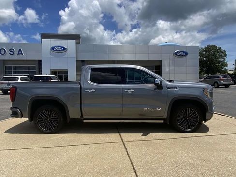 Used 2019 GMC Sierra 1500 Denali w/ Denali Ultimate Package AWD/4WD image 2
