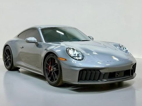 Used 2025 Porsche 911 Carrera 4 GTS AWD/4WD image 23