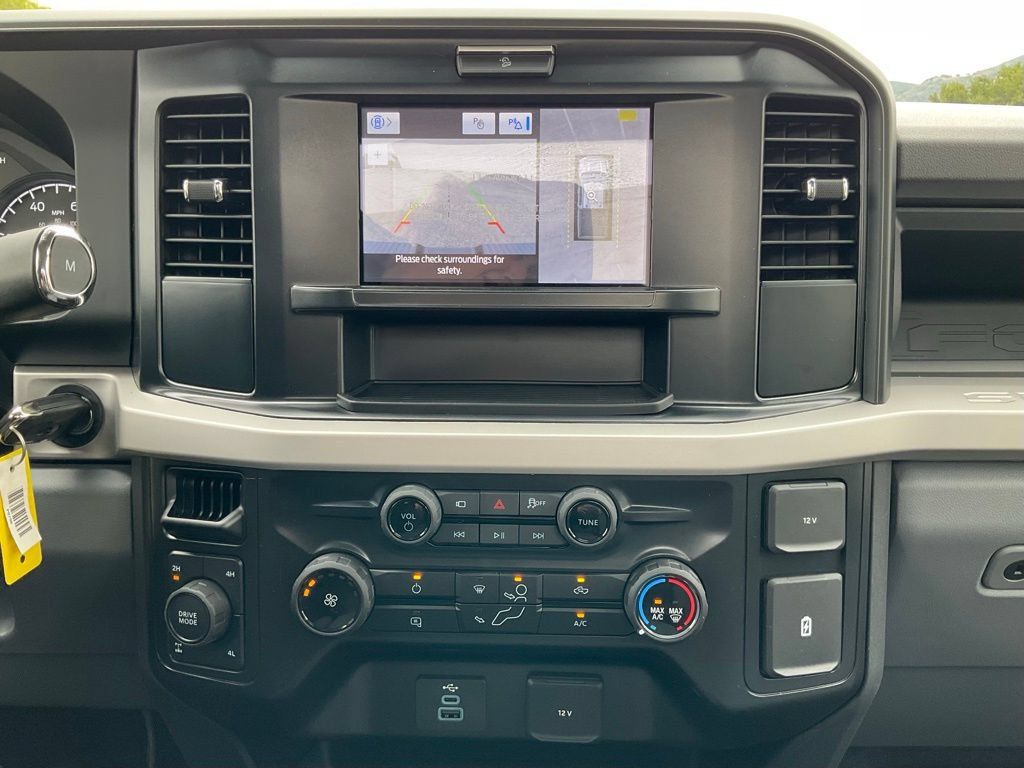 New 2025 Ford F350 XL w/ STX Appearance Package AWD/4WD image 35