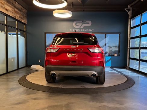Used 2022 Ford Escape Titanium w/ Titanium Elite Package AWD/4WD image 4