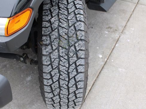 Used 2022 Jeep Gladiator Overland w/ Popular Equipment Package image 12