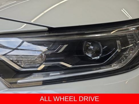 Used 2020 Toyota RAV4 Limited w/ Limited Grade Weather Package AWD/4WD image 32