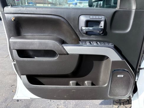 Used 2017 Chevrolet Silverado 2500 LTZ image 10