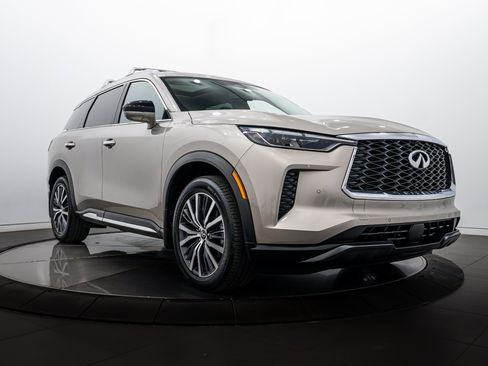 Used 2023 INFINITI QX60 Sensory w/ Vision Package AWD/4WD image 1