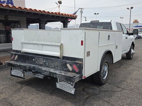 Used 2024 RAM 3500 SLT w/ Quick Order Package 2YG SLT image 4