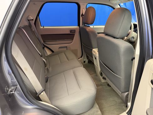 Used 2010 Ford Escape XLT FWD image 24