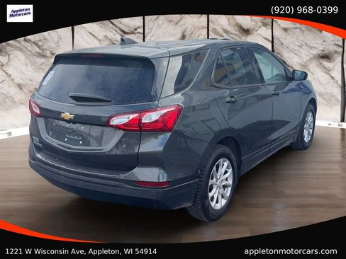 Used 2019 Chevrolet Equinox LS w/ LS Convenience Package image 3