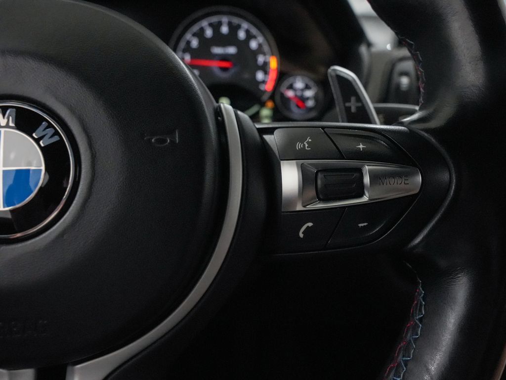 Used 2015 BMW M4 Coupe w/ Executive Package RWD image 15