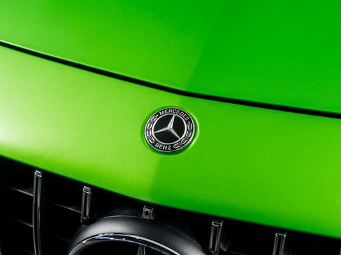 Used 2020 Mercedes-Benz AMG GT R image 24