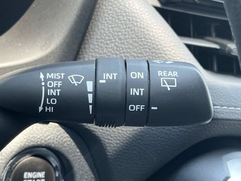 Used 2020 Toyota RAV4 XLE w/ Convenience Package AWD/4WD image 37