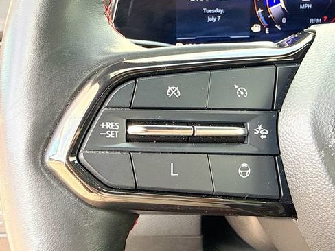 Used 2024 Chevrolet Traverse RS w/ LPO, Floor Liner Package FWD image 39