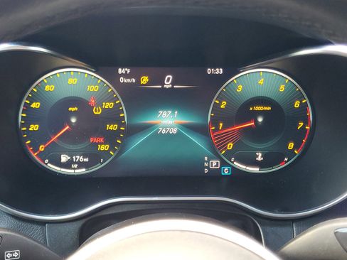 Used 2021 Mercedes-Benz GLC 300 4MATIC Coupe image 26