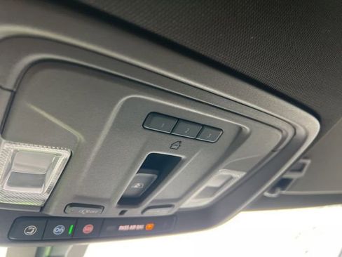 Used 2023 GMC Sierra 2500 SLT image 21