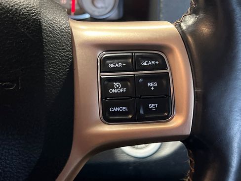 Used 2017 RAM 1500 Laramie Longhorn image 29