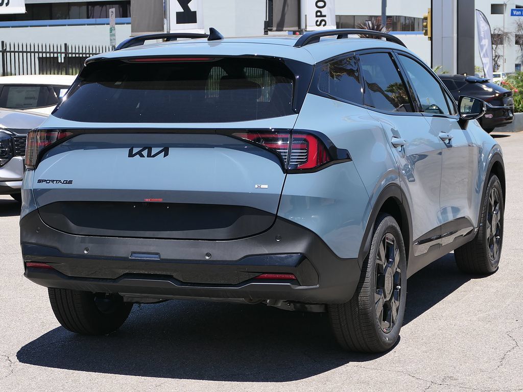 New 2026 Kia Sportage X-Line AWD/4WD image 3