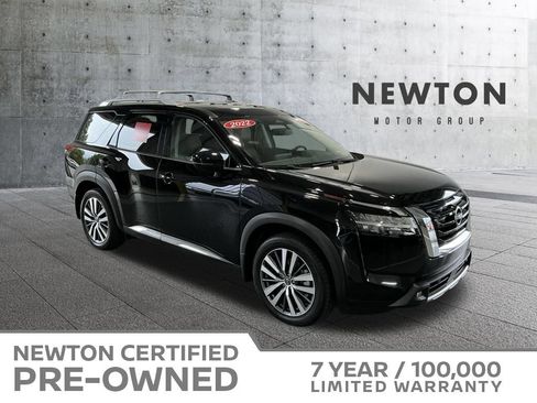 Used 2022 Nissan Pathfinder Platinum w/ Cargo Package FWD image 1