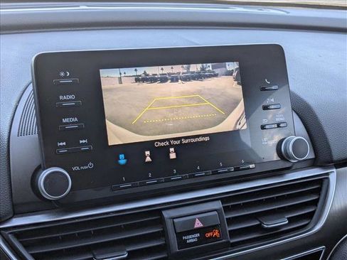 Used 2019 Honda Accord LX image 13